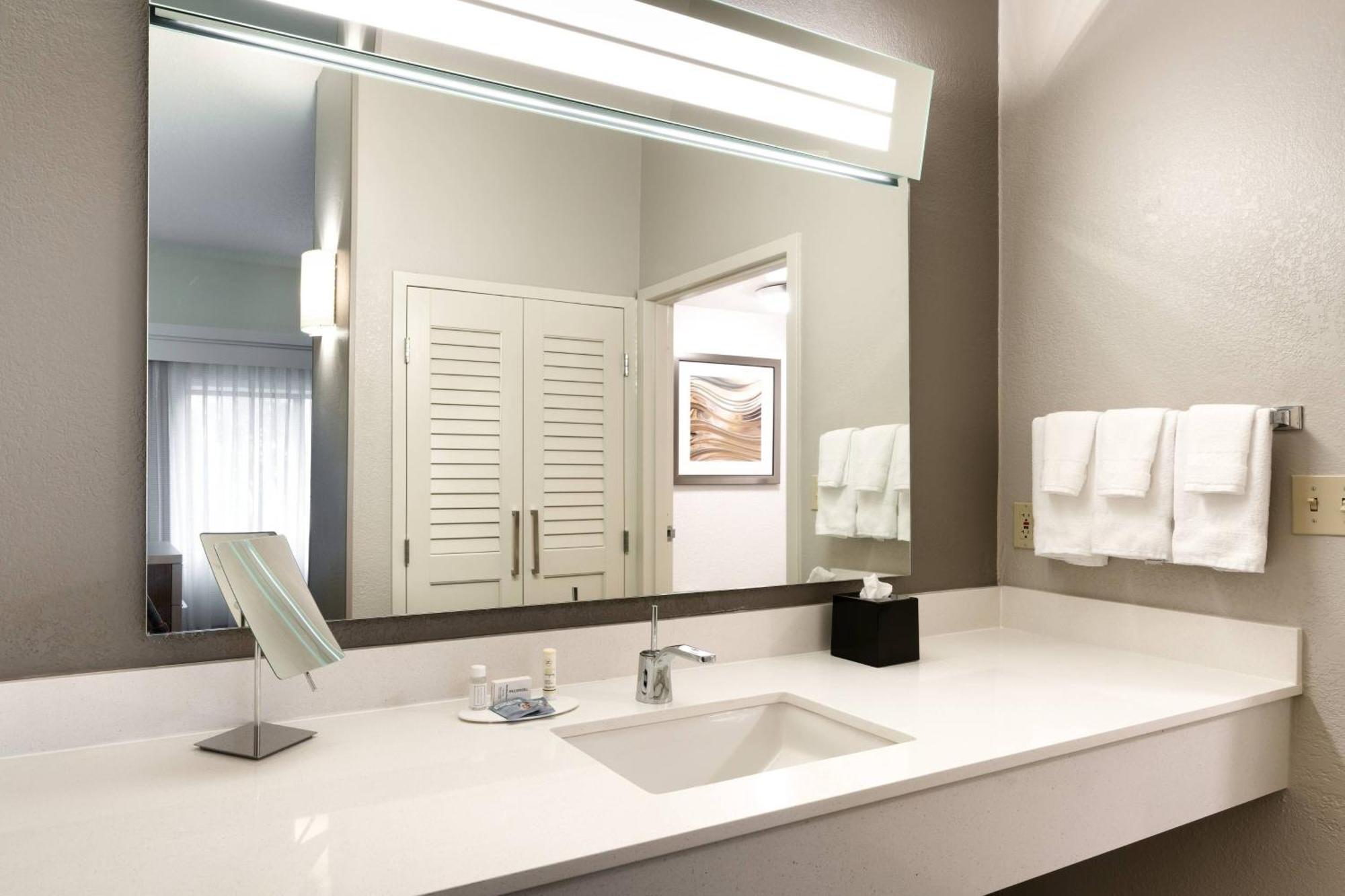 Courtyard By Marriott Oklahoma City Northwest Ngoại thất bức ảnh