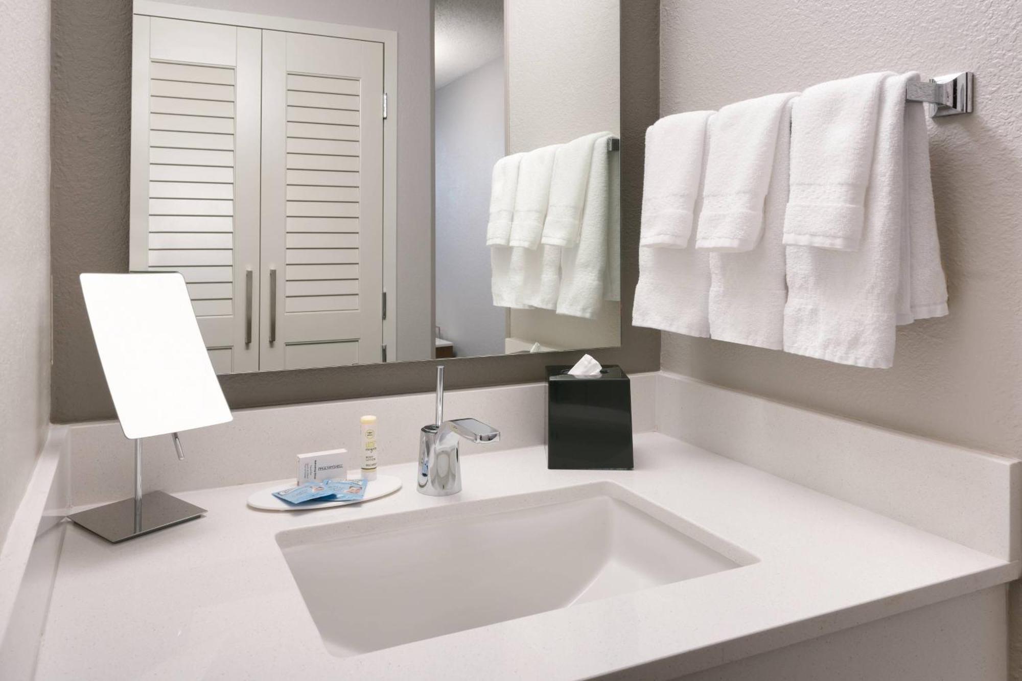 Courtyard By Marriott Oklahoma City Northwest Ngoại thất bức ảnh