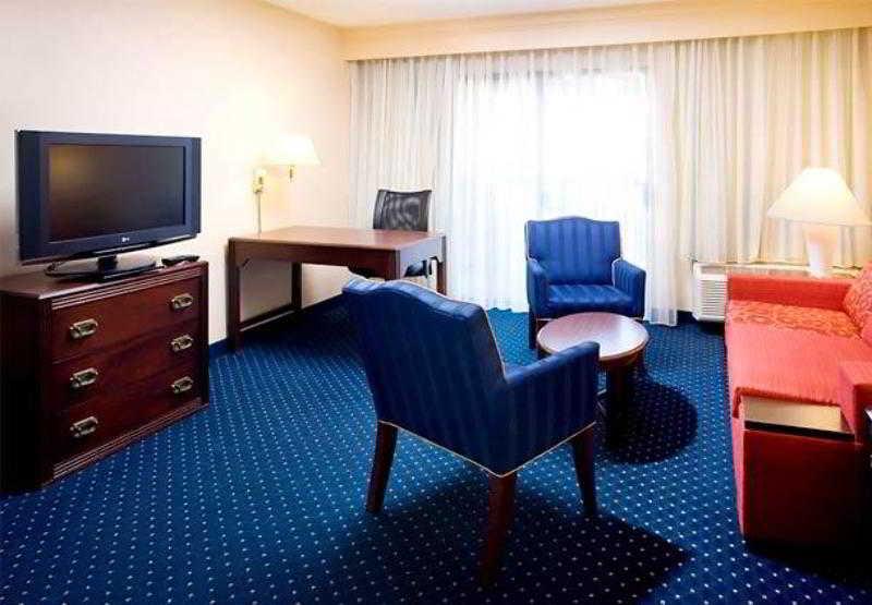 Courtyard By Marriott Oklahoma City Northwest Phòng bức ảnh