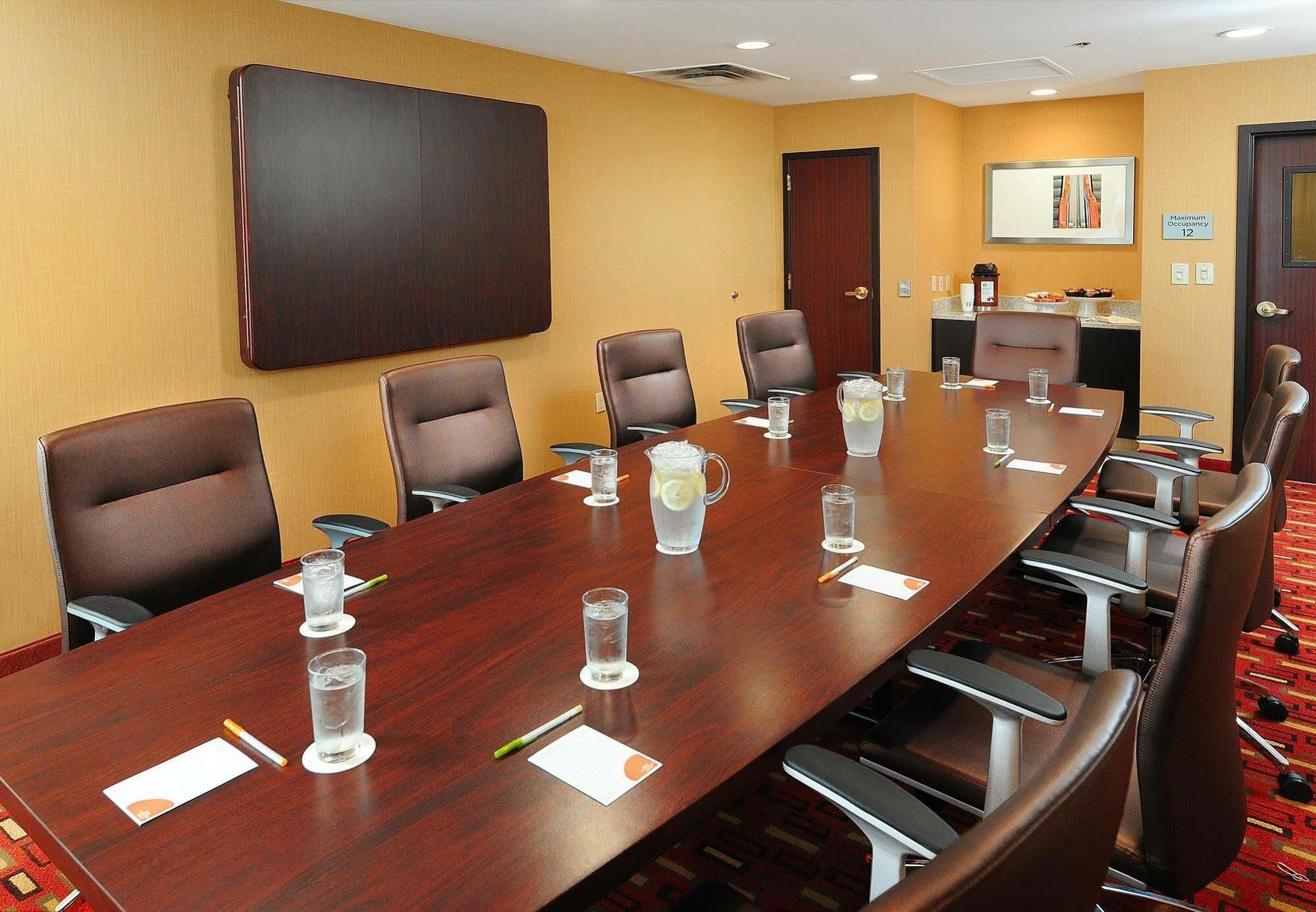 Courtyard By Marriott Oklahoma City Northwest Ngoại thất bức ảnh